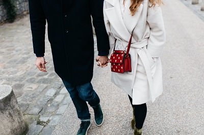 What should you do if your purse is stolen or goes missing?